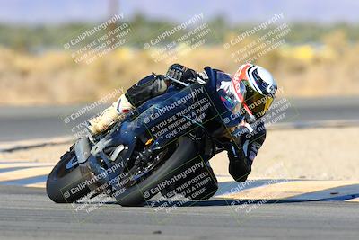 media/Jan-09-2022-SoCal Trackdays (Sun) [[2b1fec8404]]/Turn 16 (11am)/